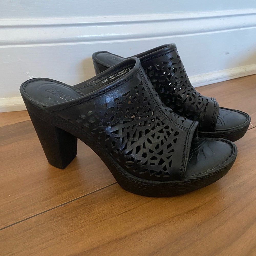 Brand new born shoes size 8